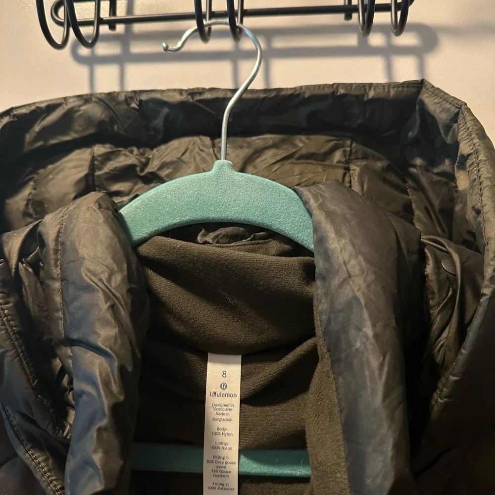 Lululemon Goose Down Winter Coat 8 - Picture 2 of 7